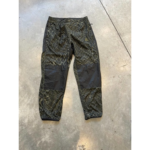Nike AGC mesh sweatpants size large